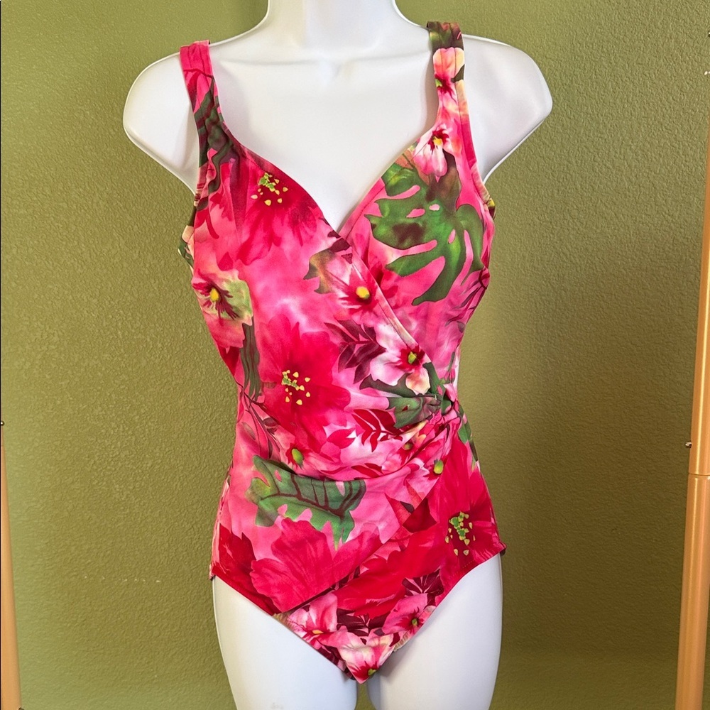 Vintage Maxine of Hollywood Tropical Pink Floral One-Piece Swimsuit